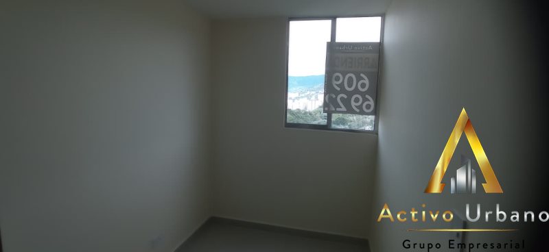 foto_104782_901271444_0775629141_ss