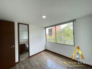 foto_104782_901271444_0853229379_ss