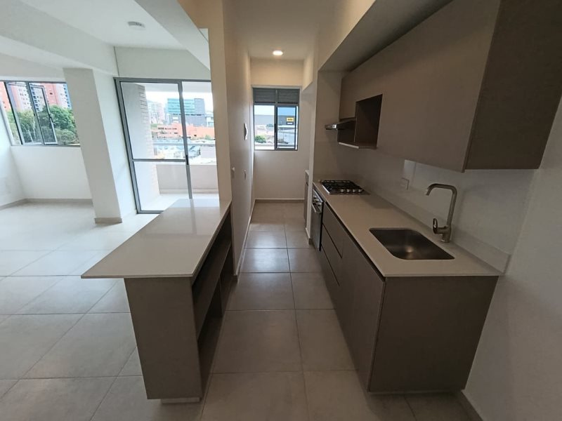 foto_104782_901271444_0896036605_ss