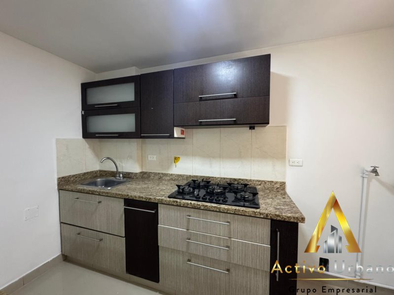 foto_104782_901271444_0903818409_ss