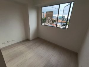 foto_104782_901271444_0923260123_ss