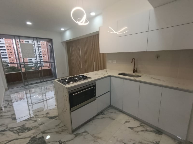 foto_104782_901271444_1005497730_ss