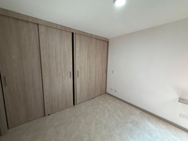 foto_104782_901271444_1022189512_ss