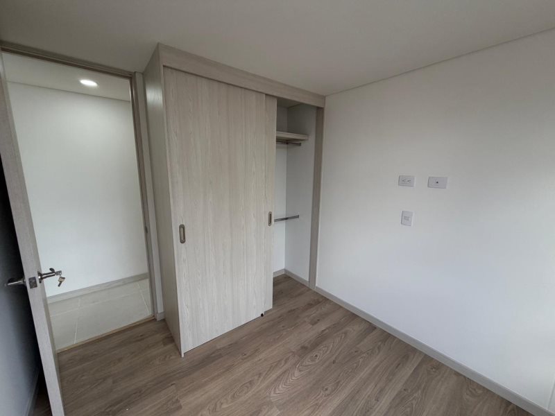 foto_104782_901271444_1252058325_ss