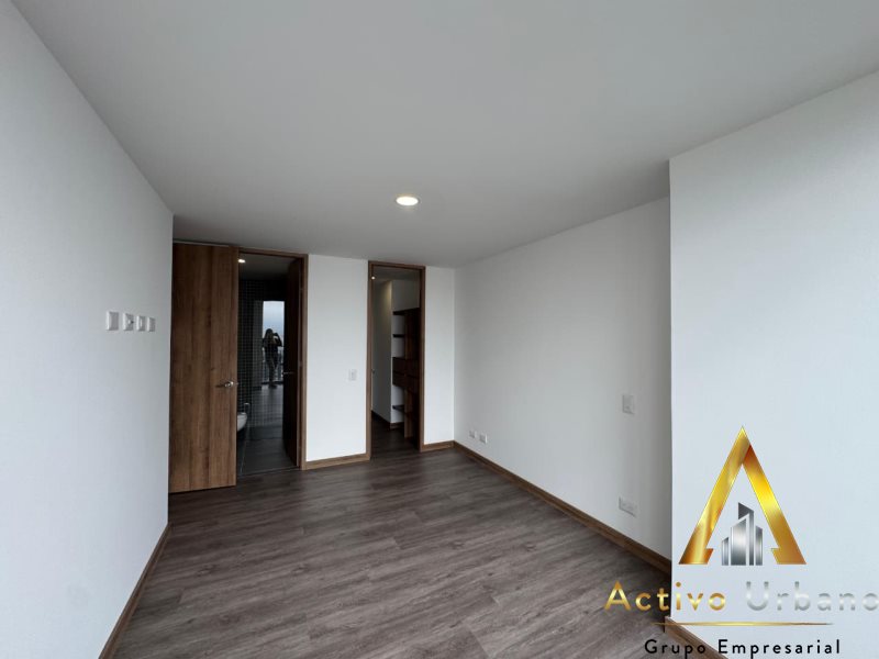 foto_104782_901271444_1513676481_ss