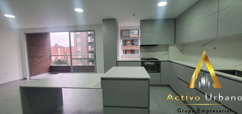 foto_104782_901271444_1742946360_ss