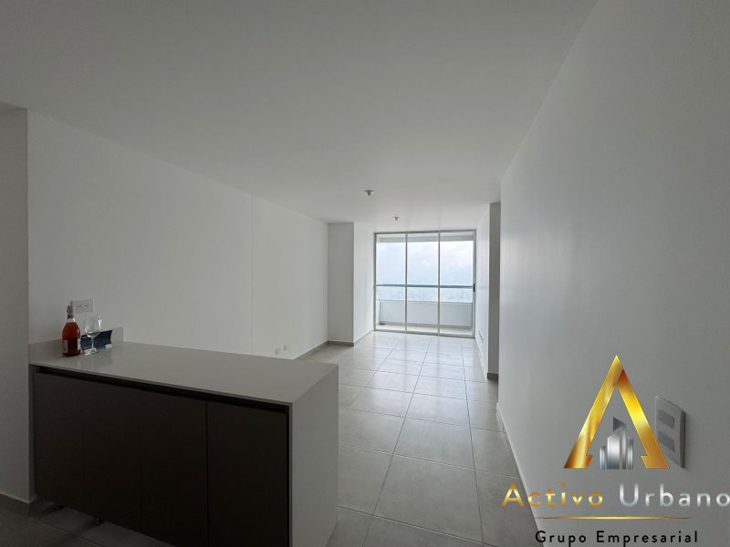 foto_104782_901271444_1859353990_ss