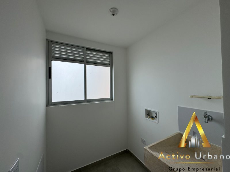 foto_104782_901271444_1860241517_ss