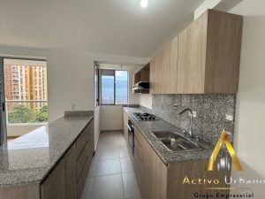 foto_104782_901271444_1871157079_ss