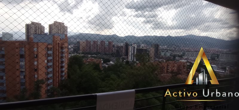 foto_104782_901271444_1901533729_ss