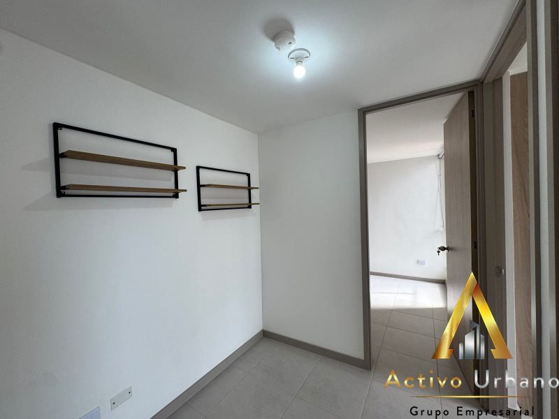 foto_104782_901271444_1912237416_ss