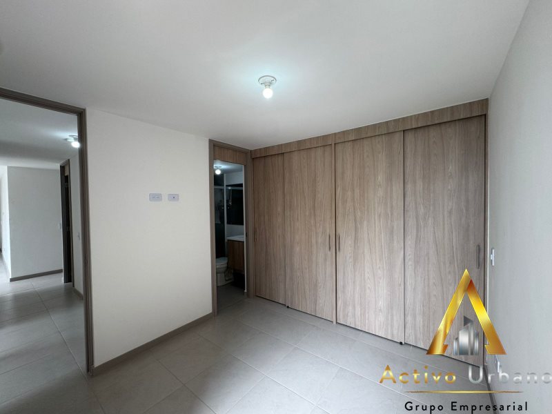 foto_104782_901271444_1916712941_ss