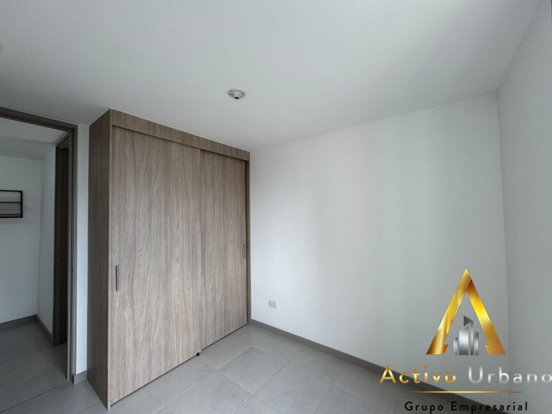 foto_104782_901271444_1924708176_ss