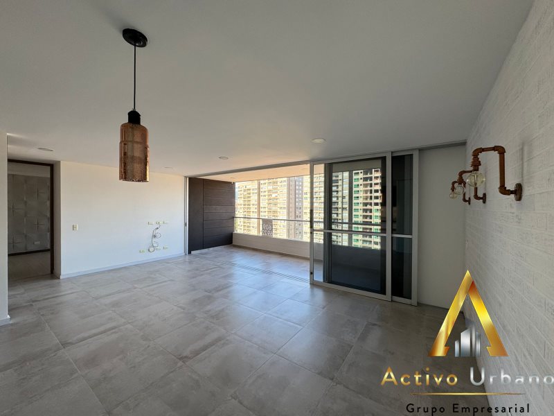 foto_104782_901271444_1928317563_ss