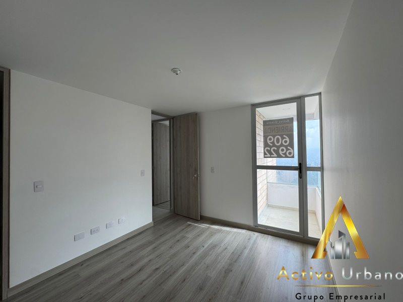 foto_104782_901271444_1929245636_ss