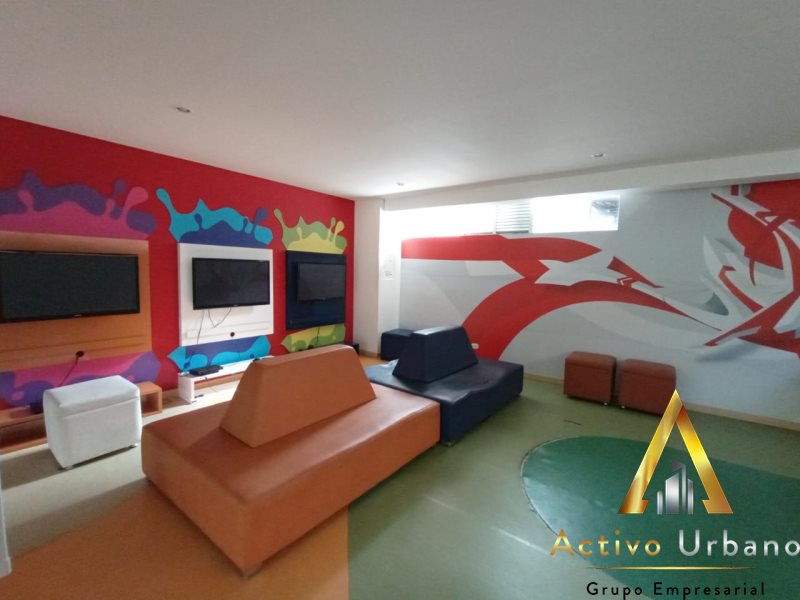 foto_104782_901271444_1937476889_ss