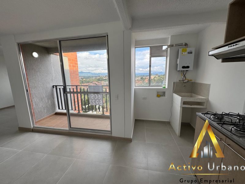 foto_104782_901271444_1985345999_ss