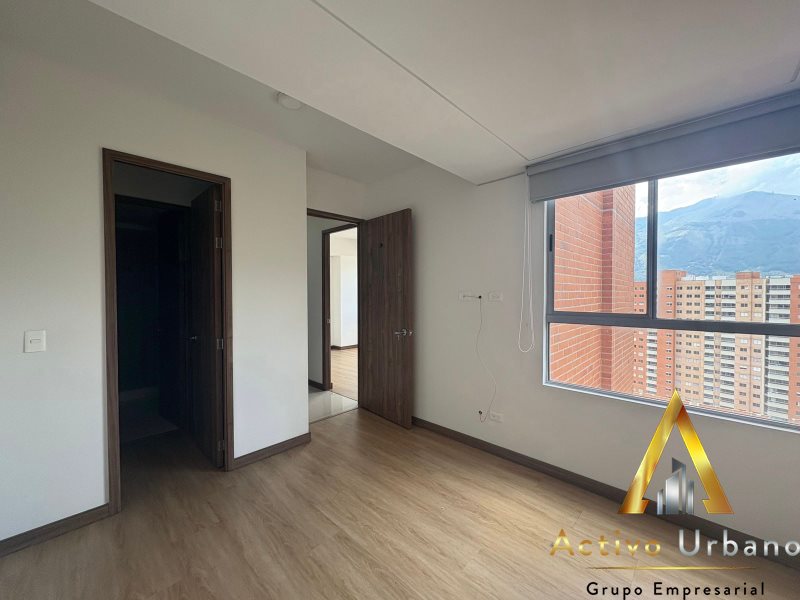 foto_104782_901271444_2031129635_ss