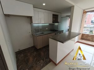 foto_104782_901271444_2036871741_ss