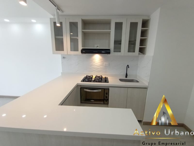 foto_104782_901271444_2039780303_ss