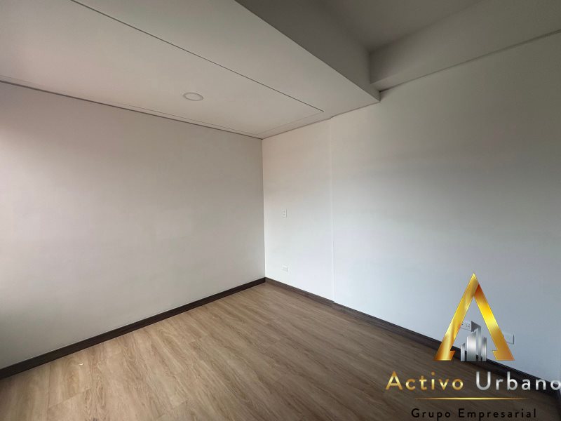 foto_104782_901271444_2043401883_ss