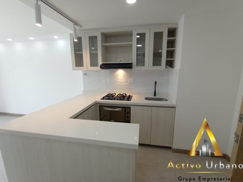 foto_104782_901271444_2048505324_ss