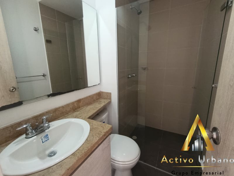 foto_104782_901271444_2128324646_ss