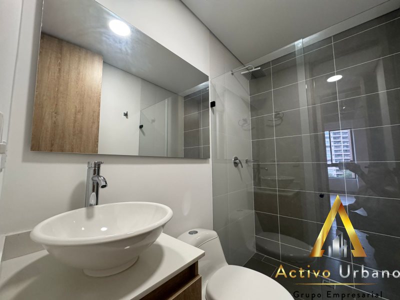 foto_104782_901271444_2166038564_ss