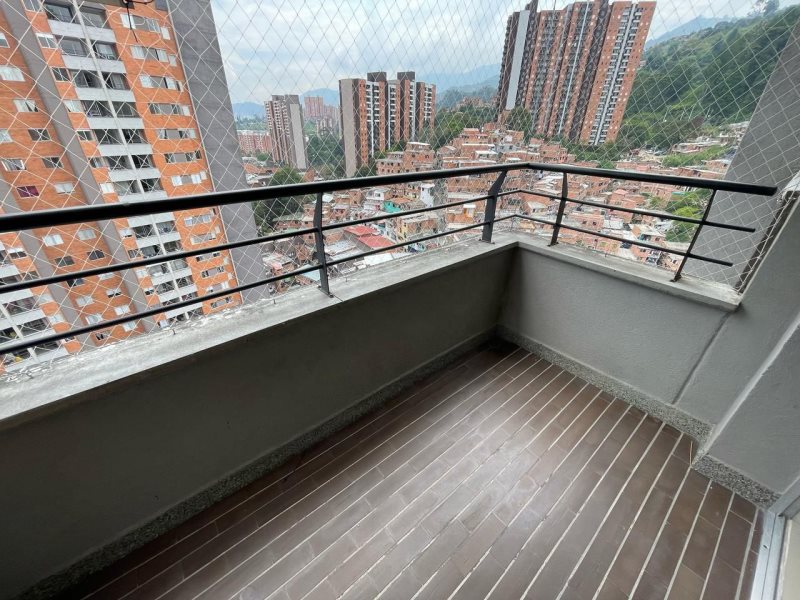 foto_104782_901271444_2166351549_ss