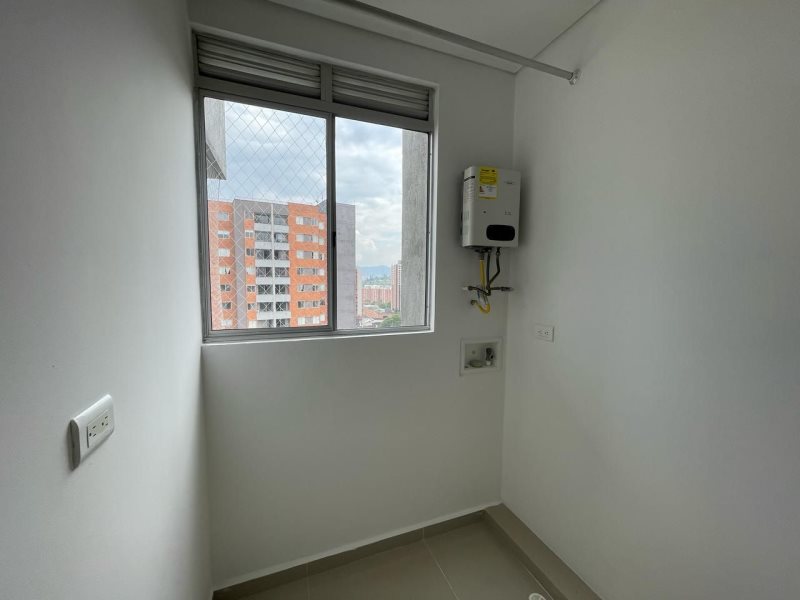 foto_104782_901271444_2175740388_ss