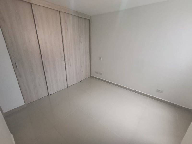 foto_104782_901271444_2184991850_ss