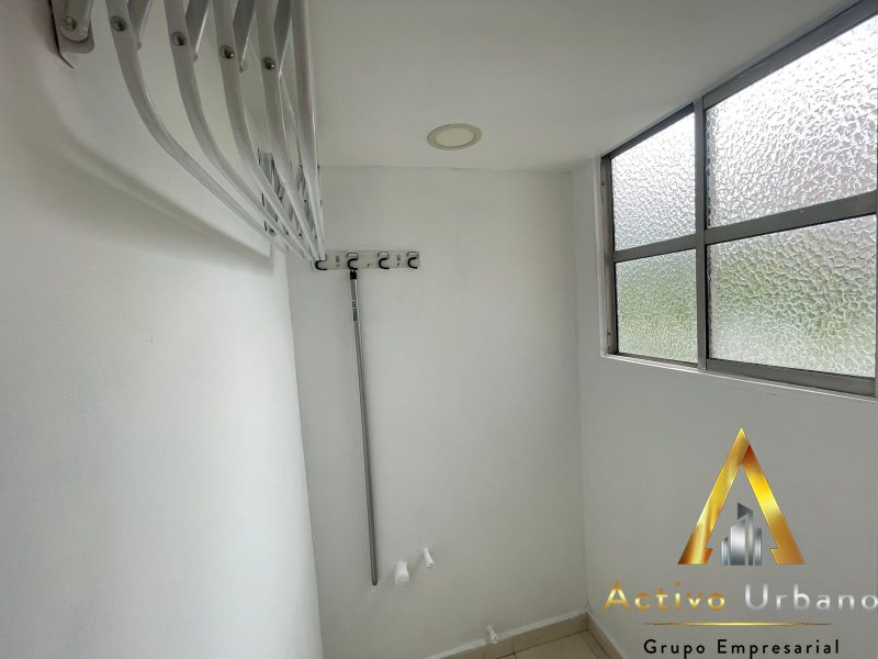 foto_104782_901271444_2213431025_ss