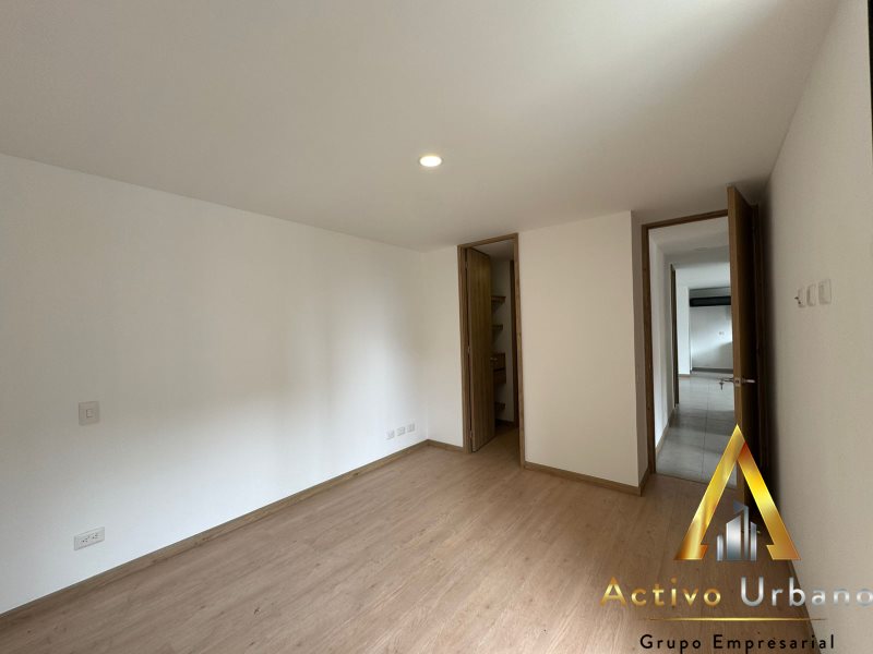 foto_104782_901271444_2236878588_ss