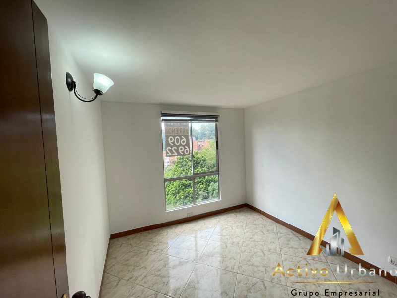 foto_104782_901271444_2242622884_ss