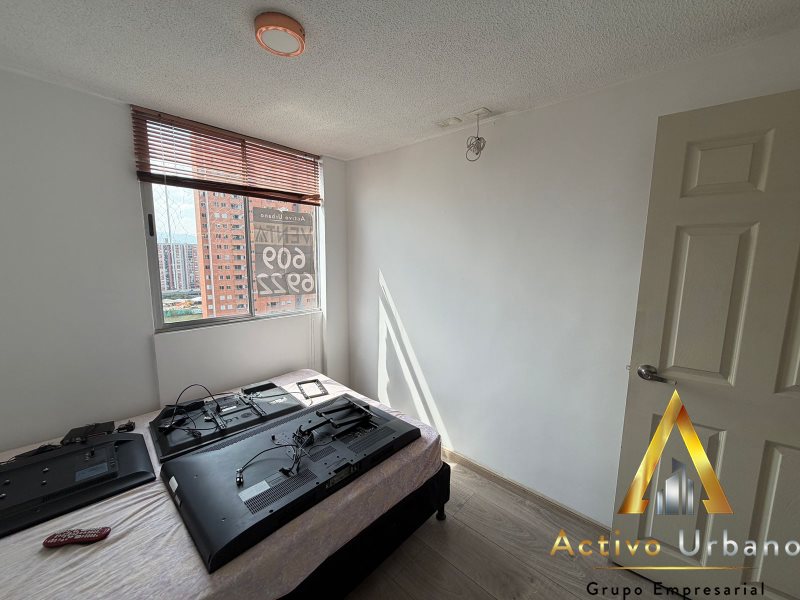 foto_104782_901271444_2250420072_ss