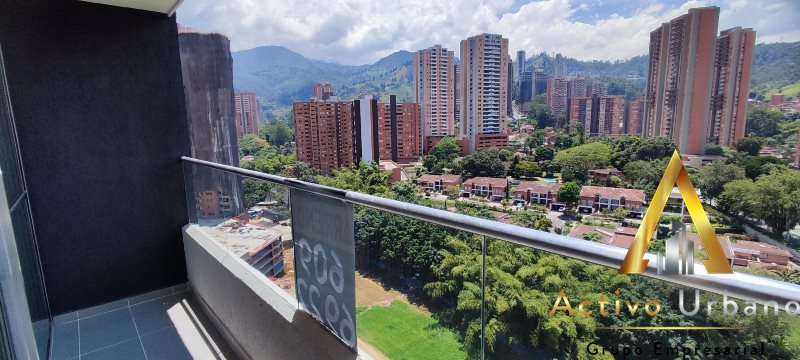 foto_104782_901271444_2551675112_ss