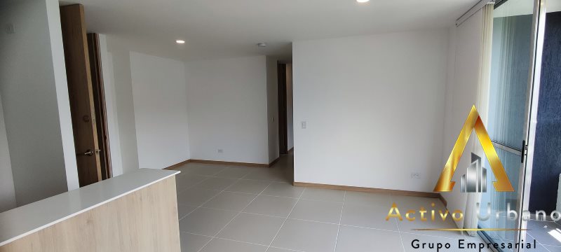 foto_104782_901271444_2589170806_ss