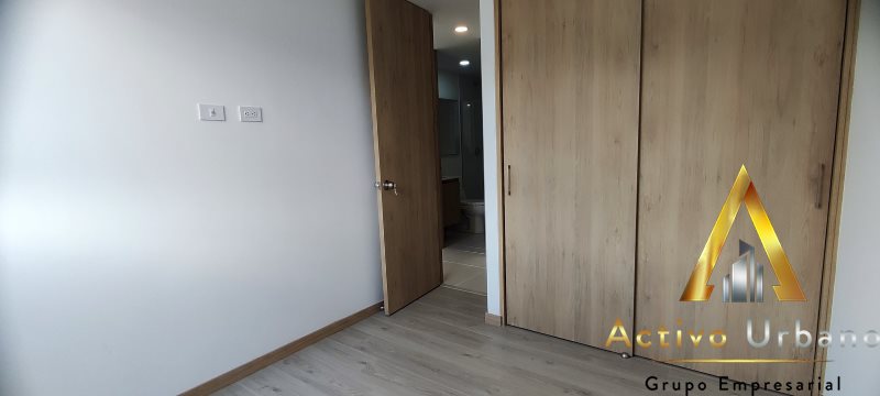 foto_104782_901271444_2603447894_ss