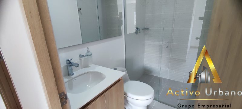 foto_104782_901271444_2620760123_ss