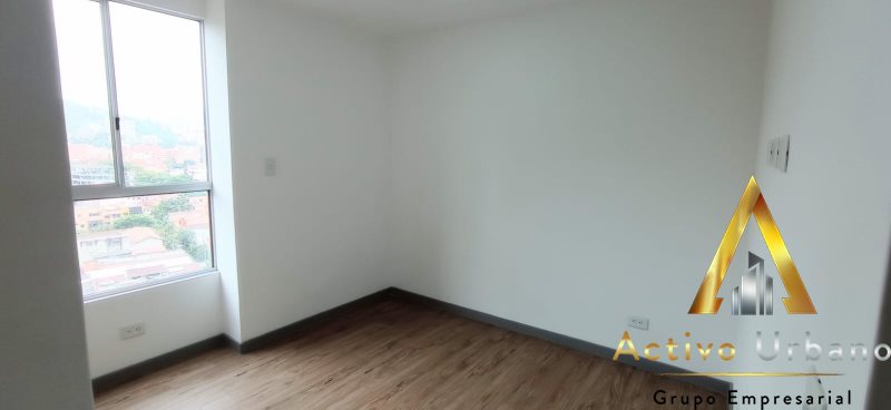 foto_104782_901271444_2764696212_ss