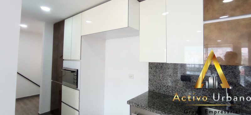 foto_104782_901271444_2791111179_ss