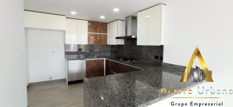 foto_104782_901271444_2792224345_ss