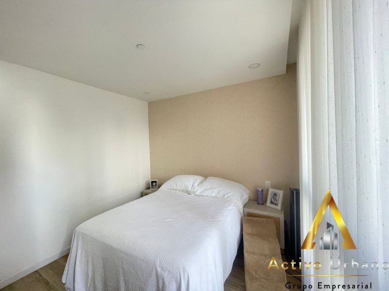 foto_104782_901271444_2952708523_ss