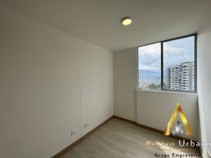 foto_104782_901271444_3070064225_ss