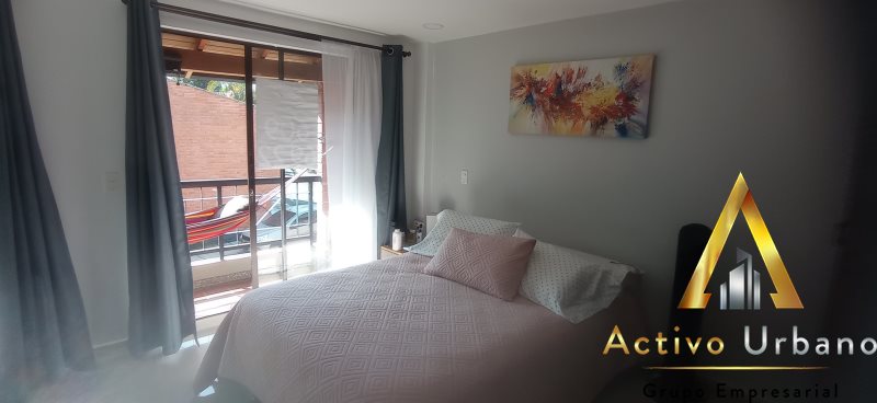 foto_104782_901271444_3168672221_ss