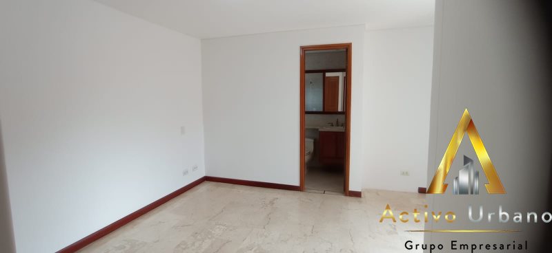 foto_104782_901271444_3170706750_ss