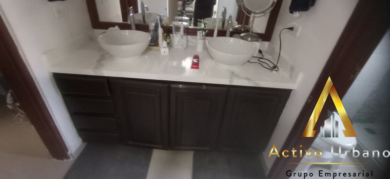 foto_104782_901271444_3185692865_ss