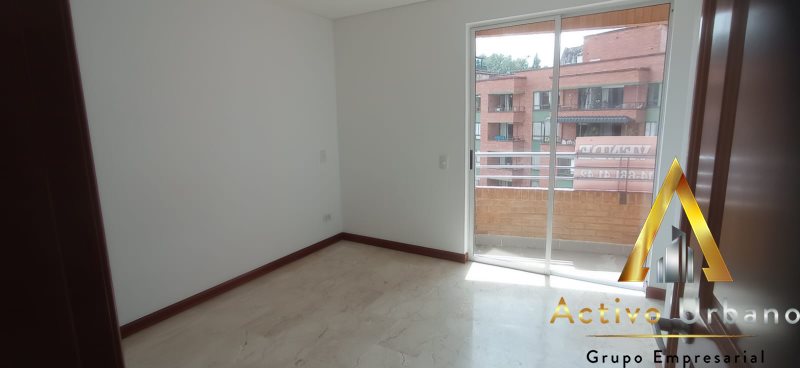 foto_104782_901271444_3189646171_ss