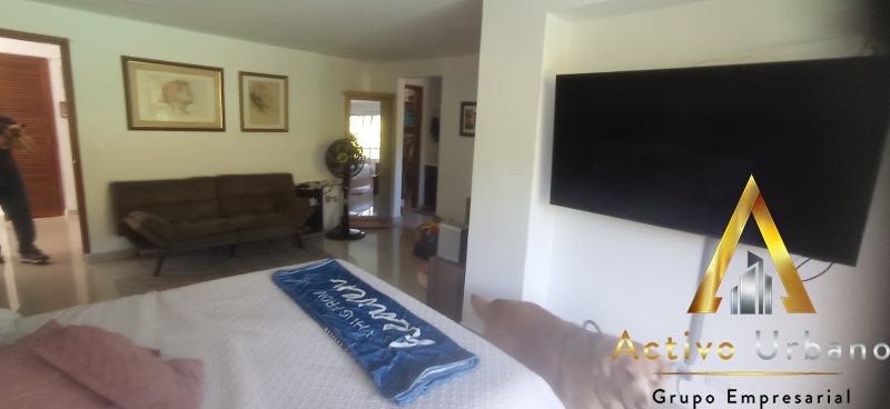 foto_104782_901271444_3202530967_ss