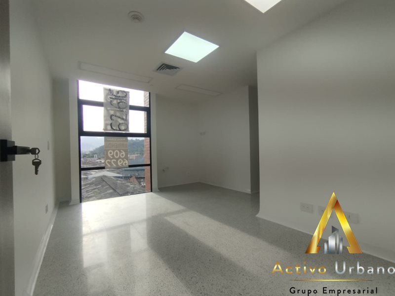 foto_104782_901271444_3242328954_ss